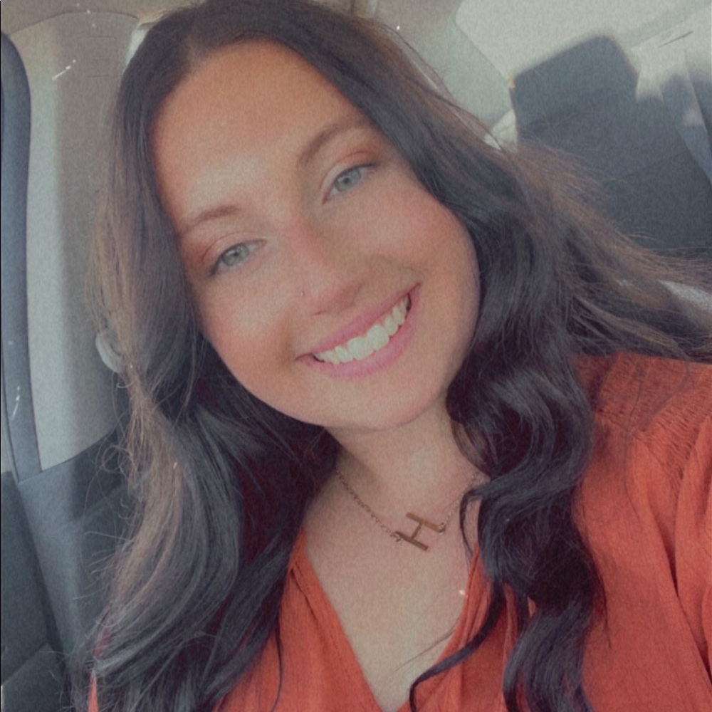 Meet your Posher, Desirae